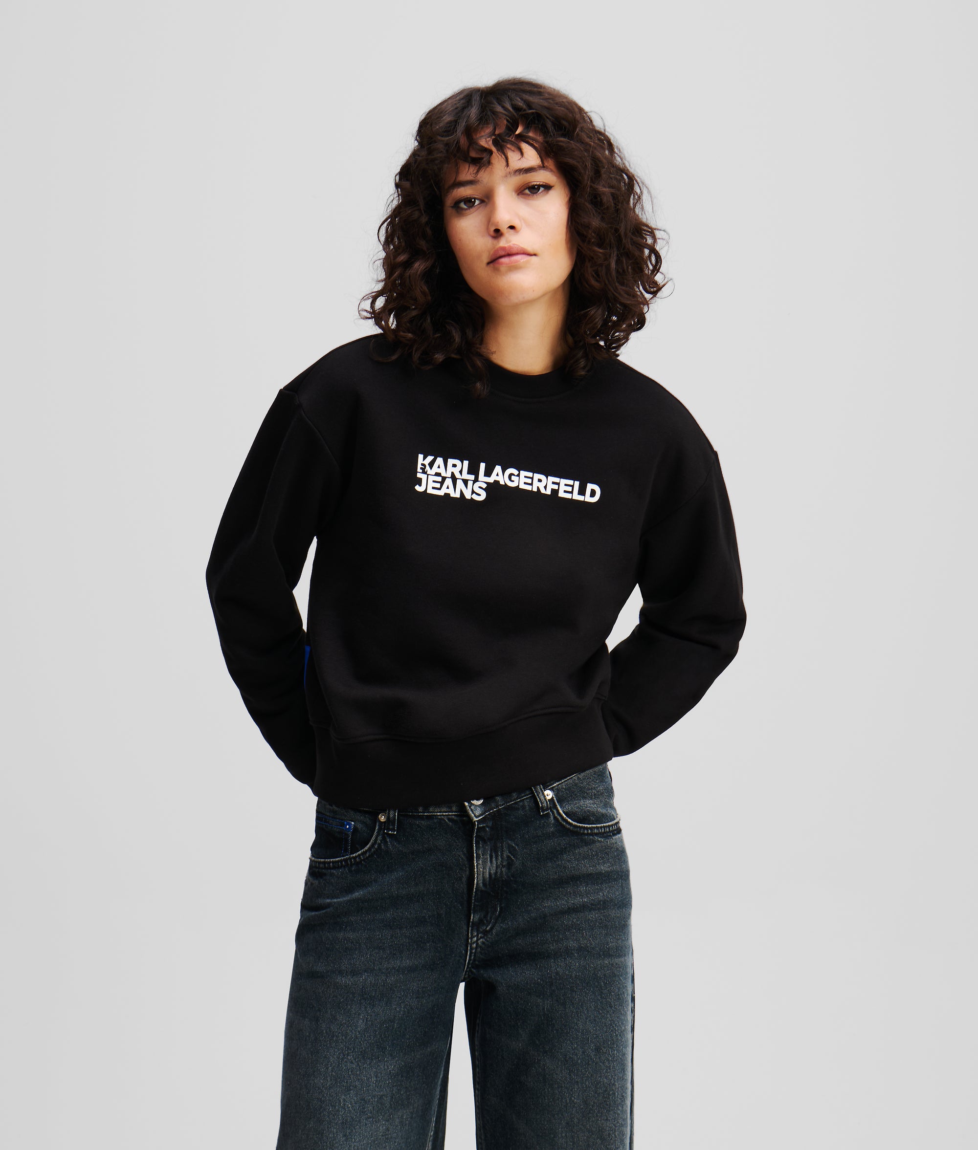 LOGO SWEATSHIRT