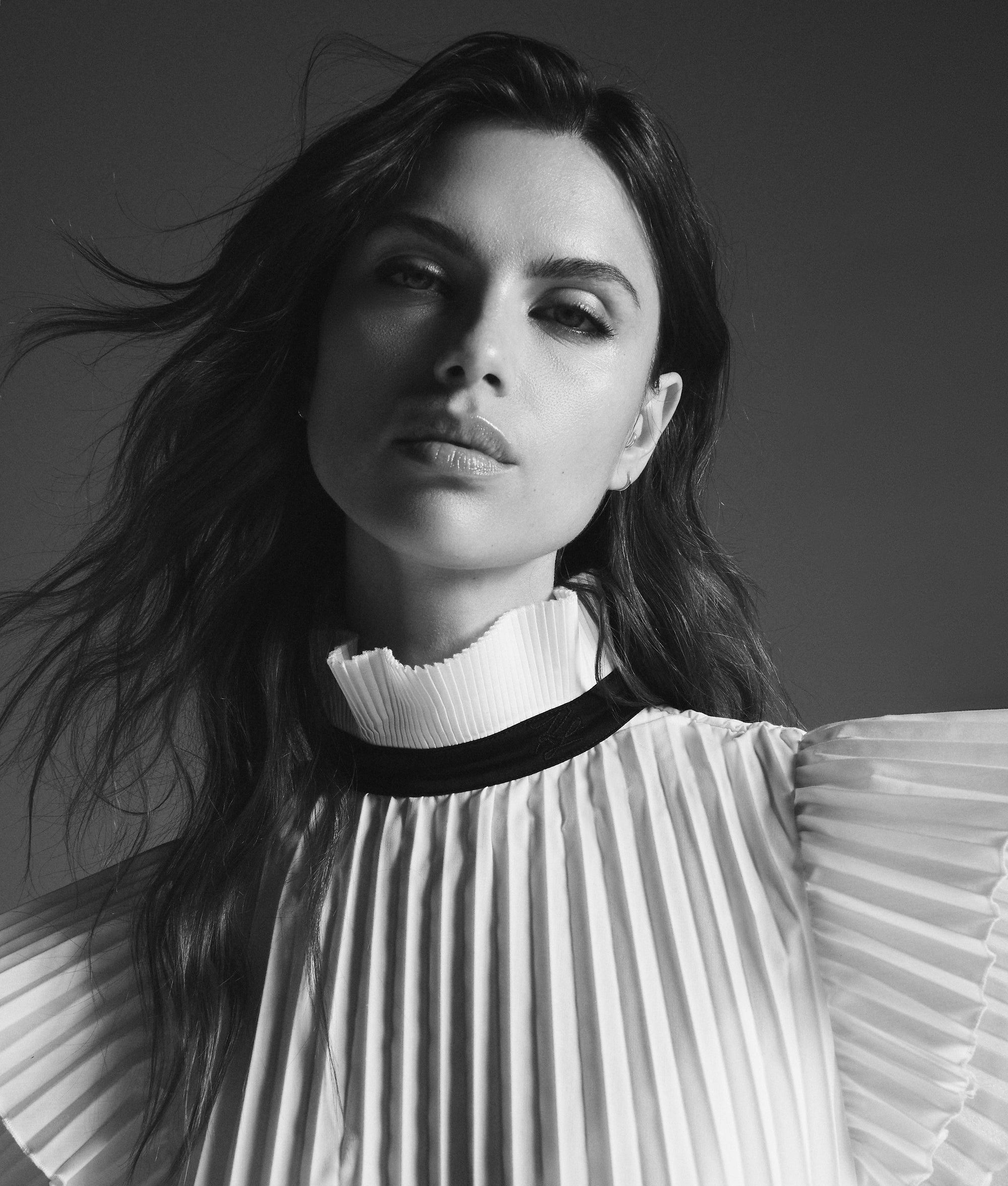 KL STUDIO PLEATED BLOUSE