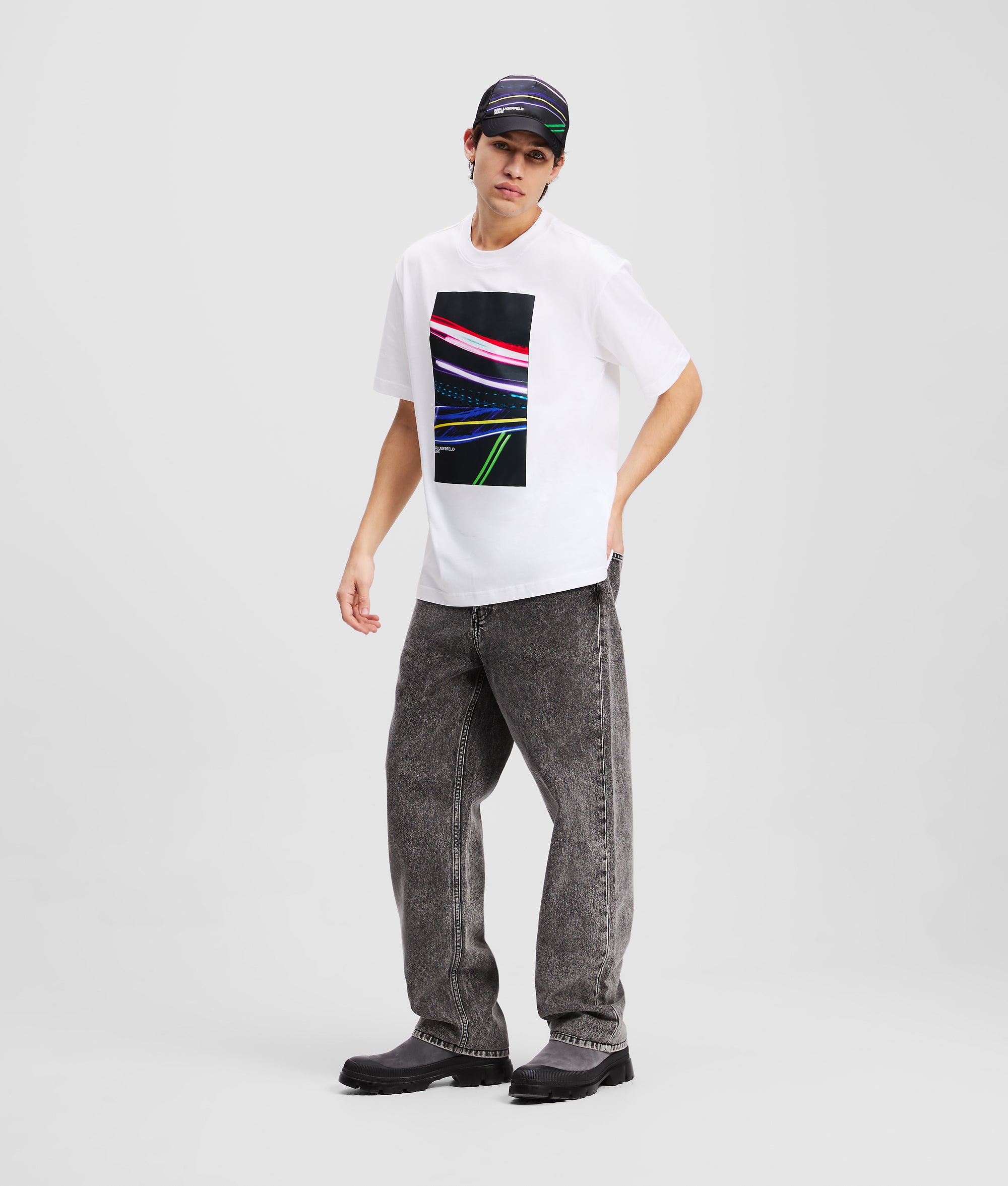 LOVE UNLOCKED T-SHIRT - Image 4