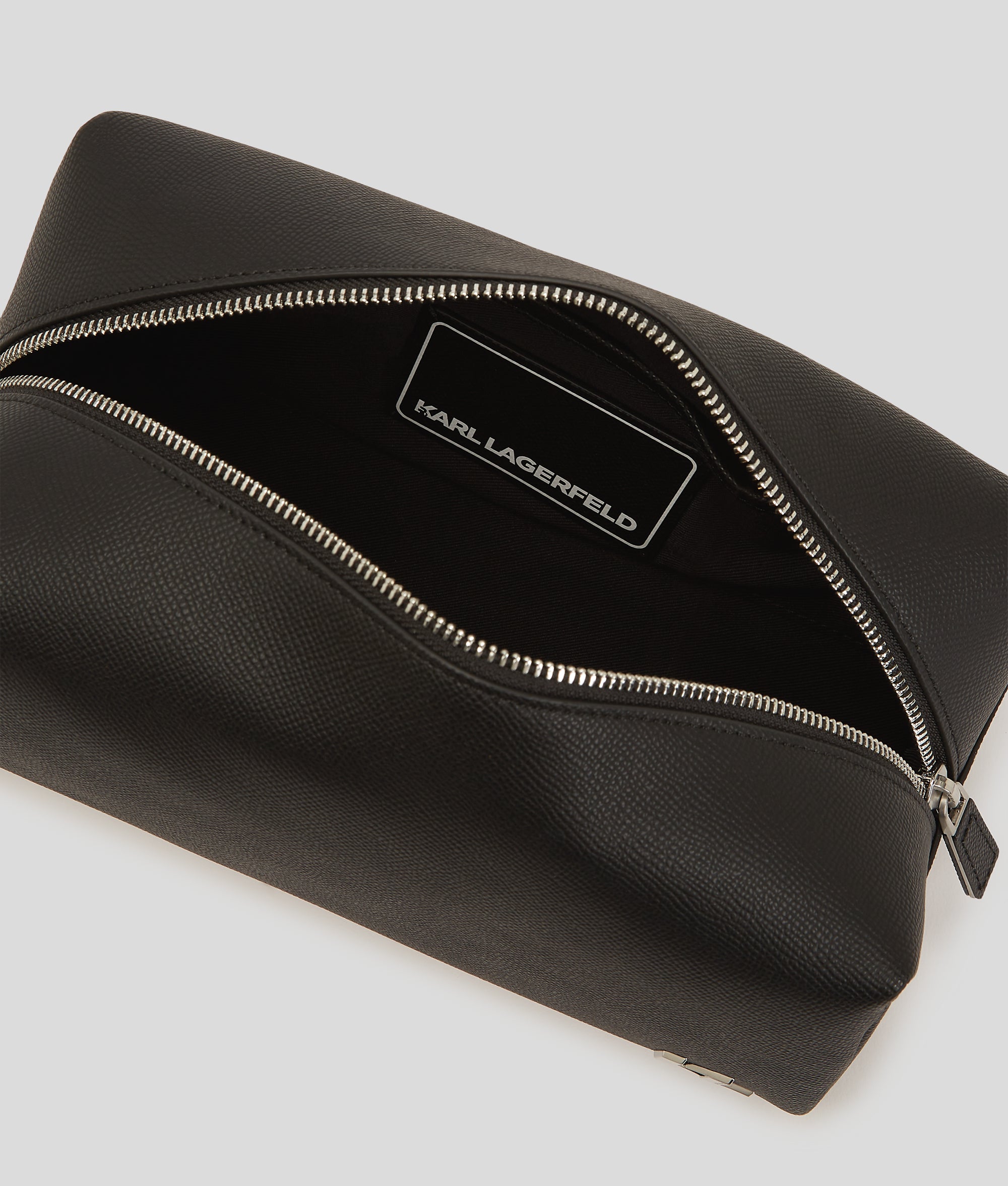 K/MONOGRAM LEATHER WASH BAG - Image 4