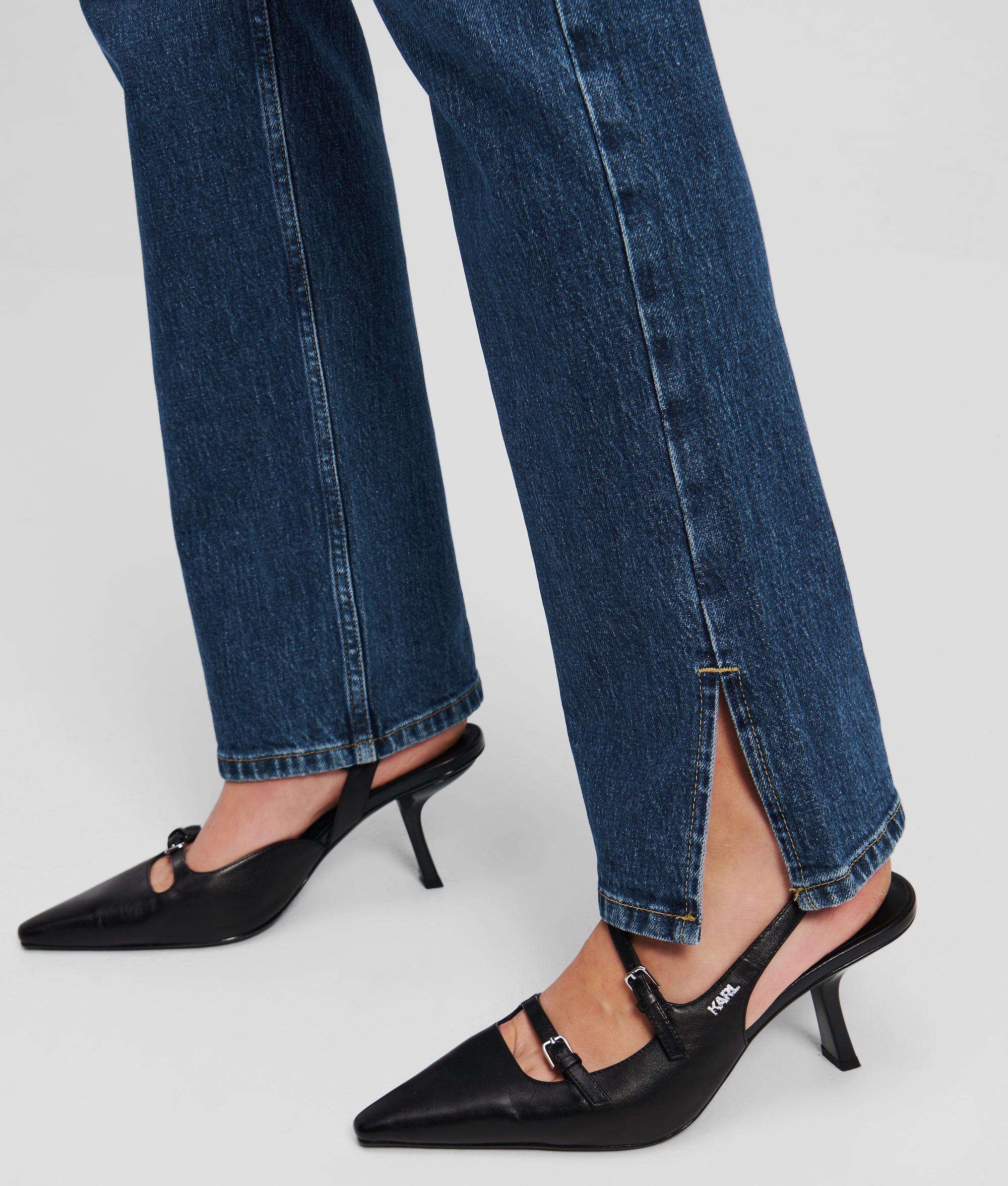 SPLIT-HEM HIGH-RISE STRAIGHT JEANS - Image 2