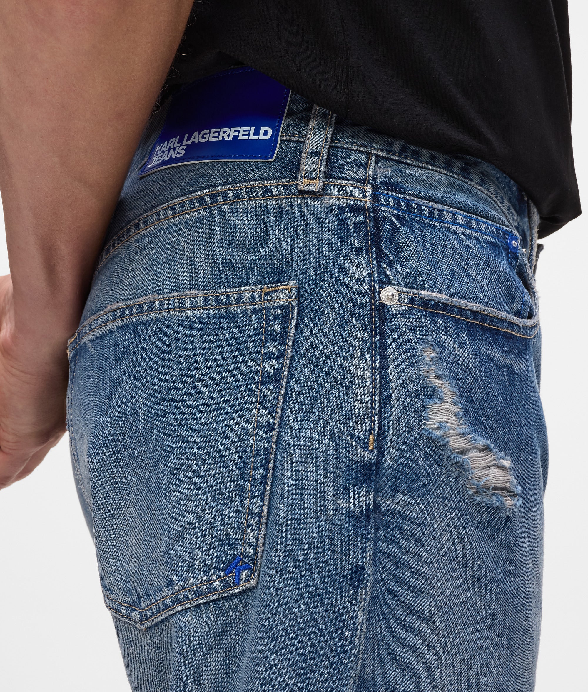 Tapered jeans - Image 2