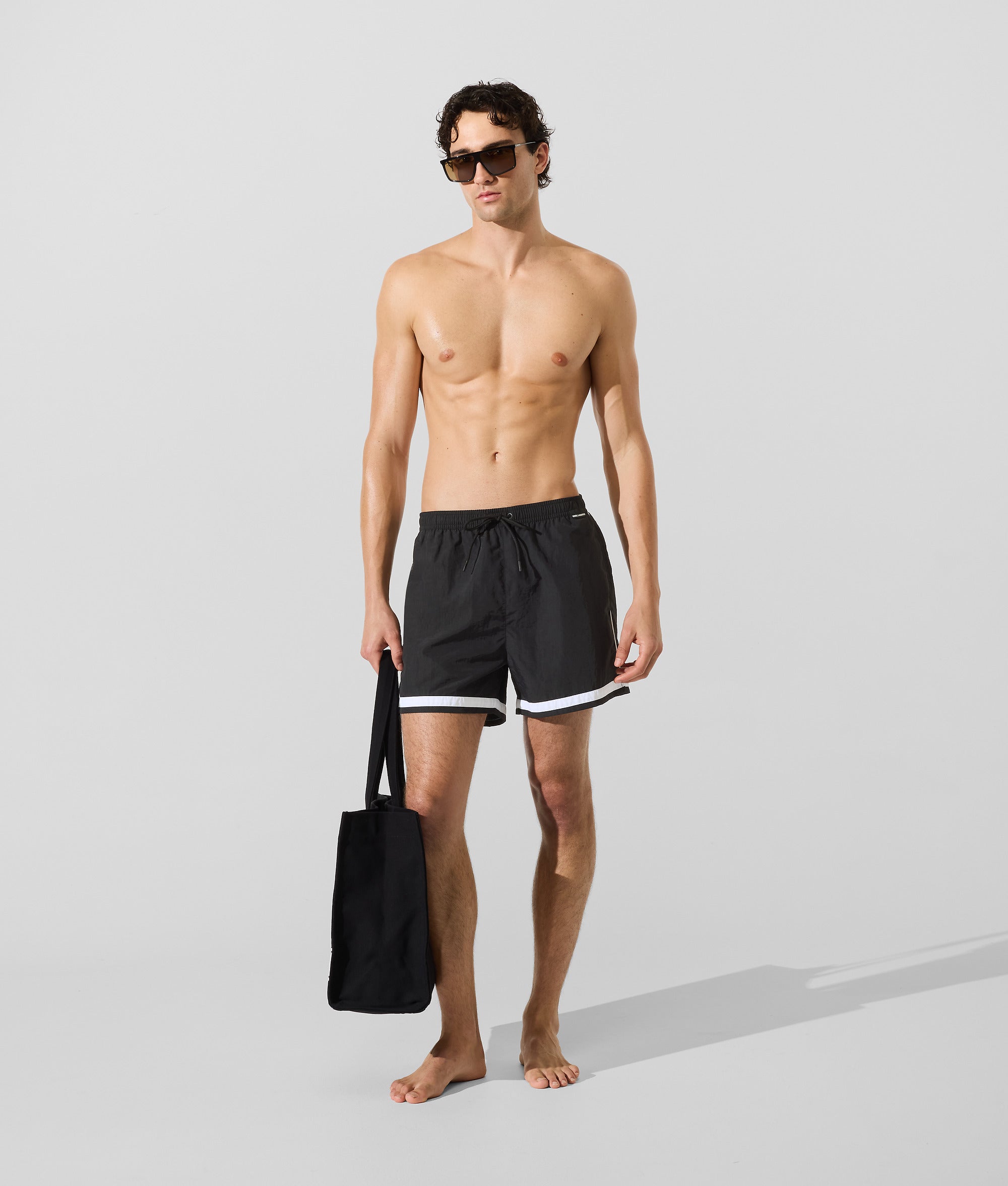 Contrast piping boardshorts - Image 4