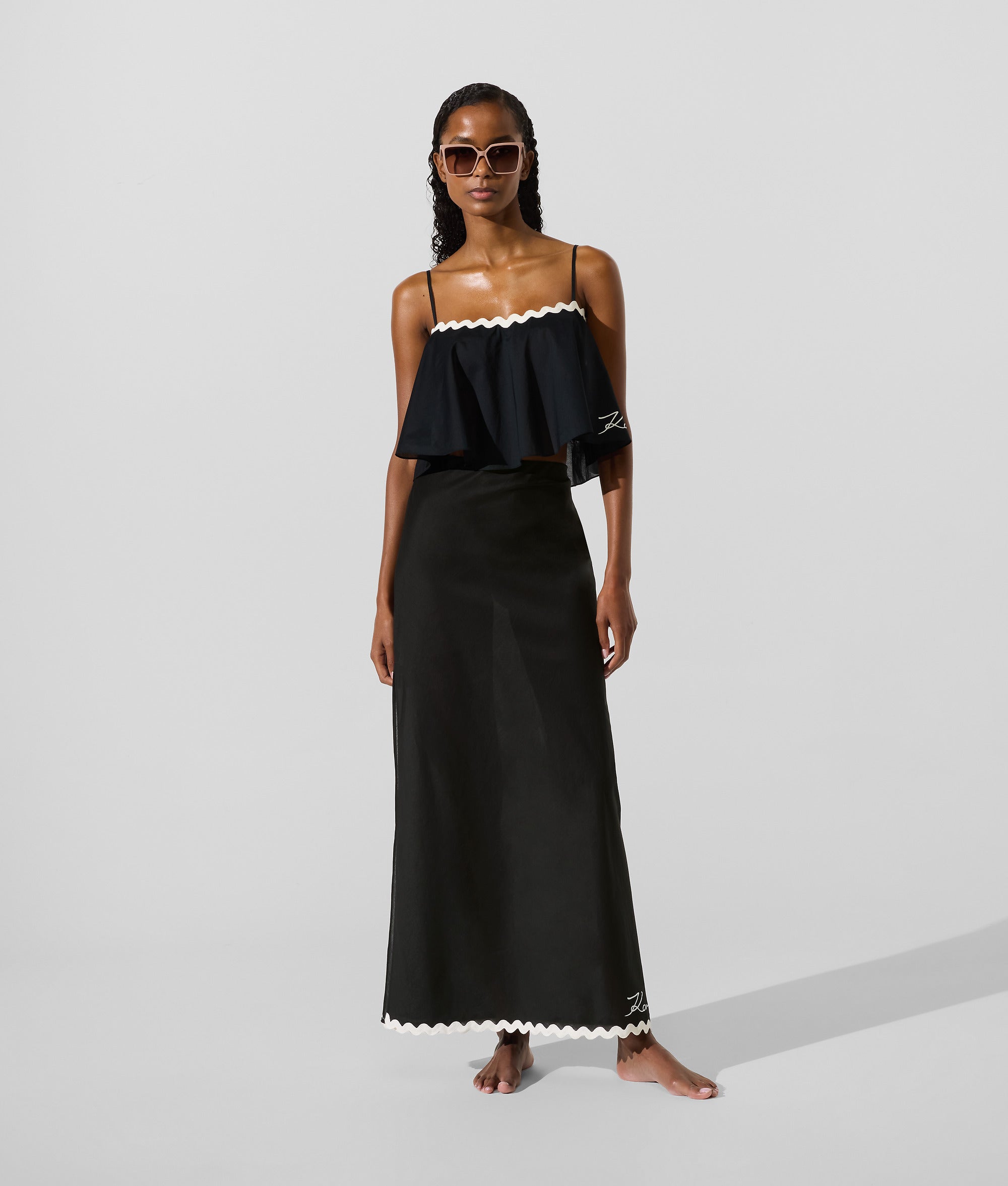 Signature scallop beach skirt - Image 4
